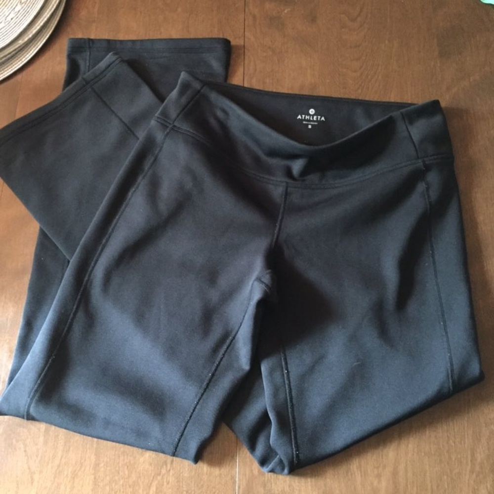 ATHLETA BLACK FLARE LEGGINGS SIZE SMALL!!